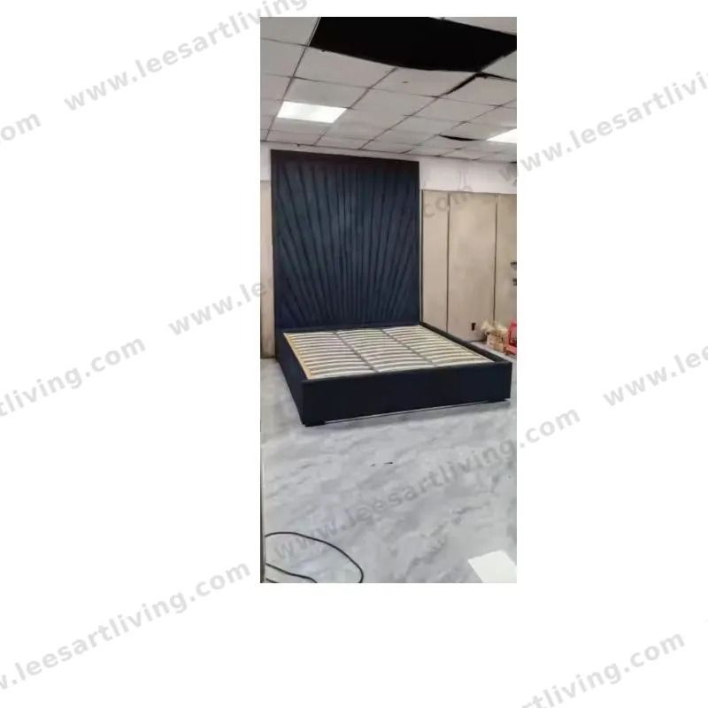 07773-luxury-bedroom-set-upholstered-soft-wall-panel-background-interior-decoration-custom-high-big-headboard-villa-bed
